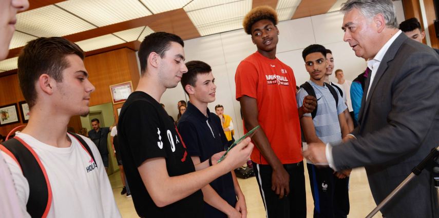 Cérémonie de remise des trophées scolaires