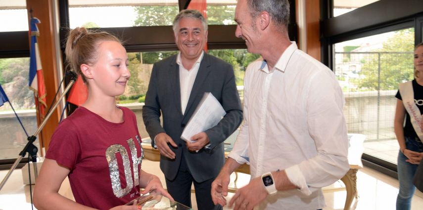 Cérémonie de remise des trophées scolaires